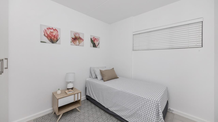 2 Bedroom Property for Sale in Parklands Western Cape